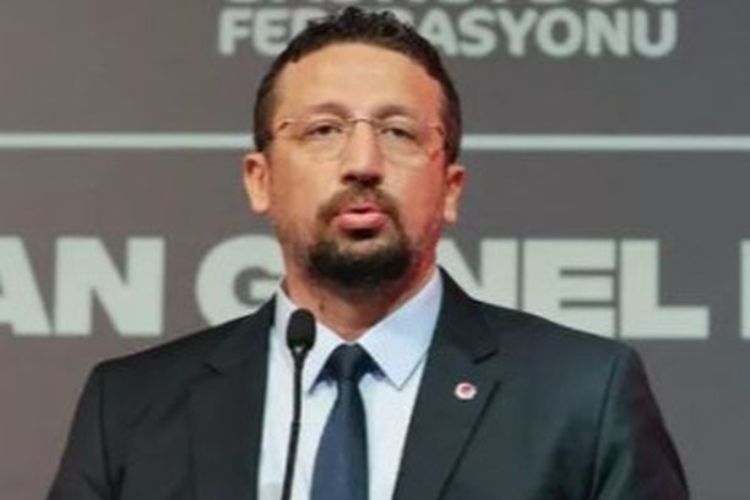 Hedo Turkoglu Addresses The Media As The President Of The Turkish Basketball Federation 