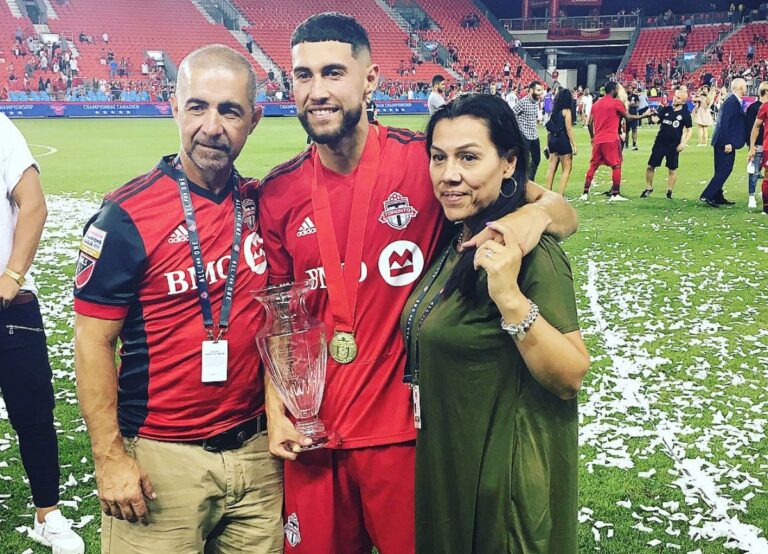 Jonathan Osorio Pictured With His Parents, Diego And Bibiana Rosorio In 2018