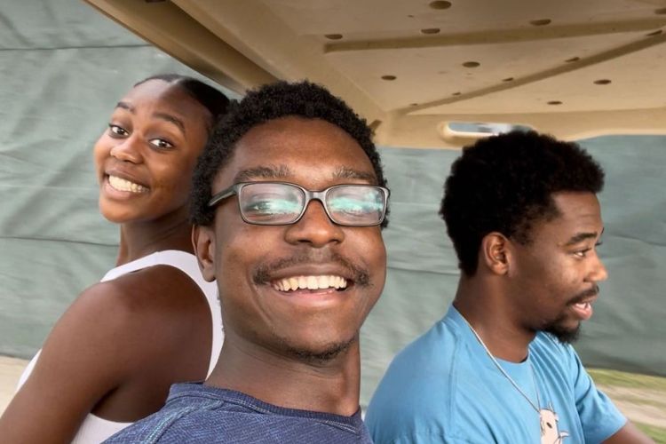 Derek Walker Jr Clicks Snap A Pic With His Sister Maya And Brother Jordan 