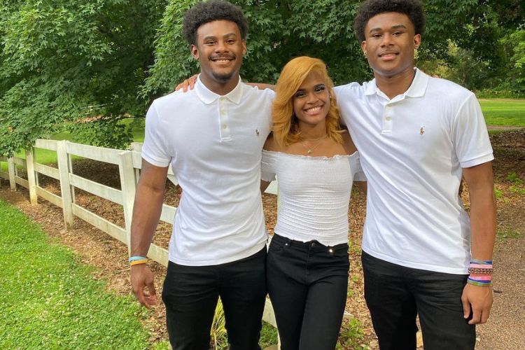 Malik Willis Pictured With His Siblings, Marquis, And Destini In 2020