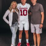 General Booty With His Parents