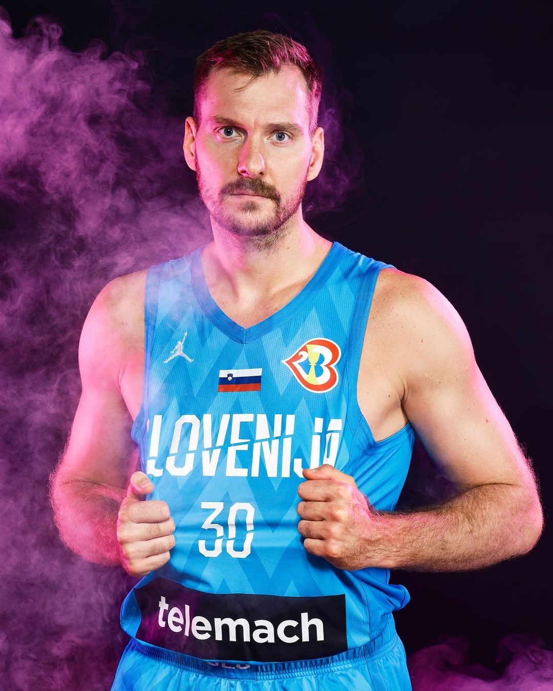 Zoran Dragić Representing His Country 