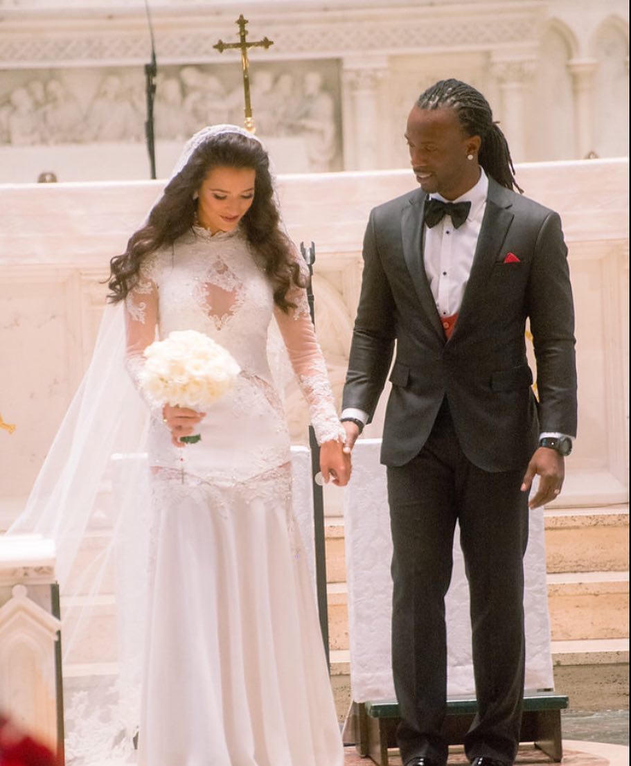 Pittsburgh Pirates All-Star center fielder Andrew McCutchen, right, is on  the sideline with his new fiancee Maria Hanslovan before an NFL football  game between the Pittsburgh Steelers and the Cincinnati Bengals on