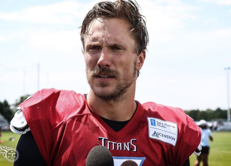 American Football Quarterback Blaine Gabbert