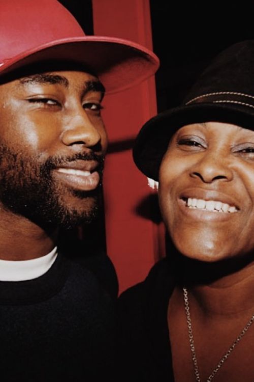Darrelle Revis With His Mother
