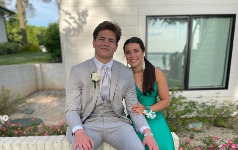 Drake And Ann On The Way To Their Prom