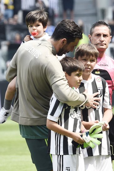 Gianluigi Buffon With Kids