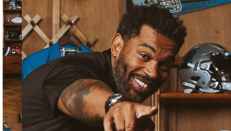 Julius Peppers Brother Stephone And Sister Yolanda