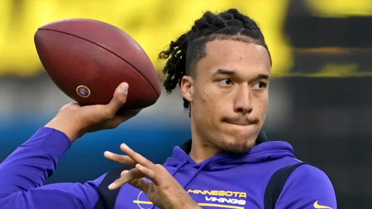 Kellen Mond