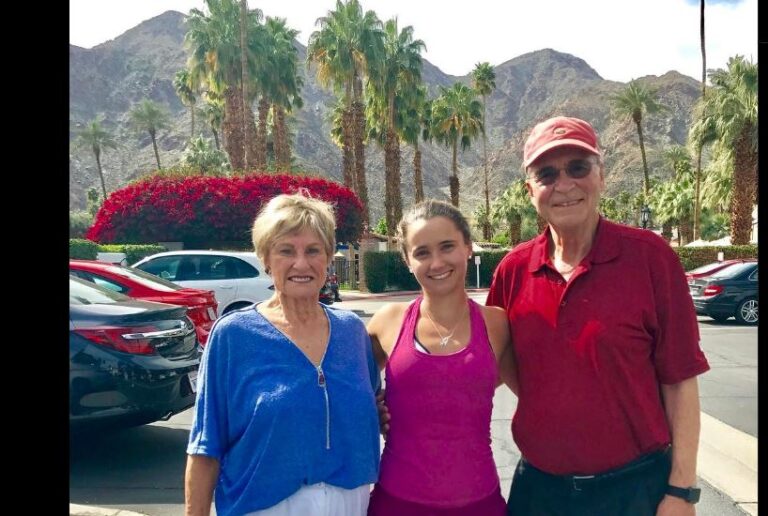 Lauren Davis Parents