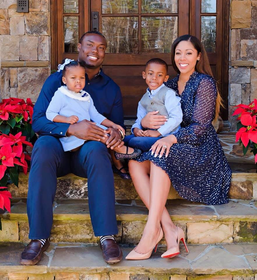 Ronnie Brown With His Wife Taylor And Their Kids