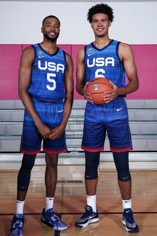 Cameron Johnson (R) Pictured Alongside Teammate Mikal Bridges In The Team USA Jersey 