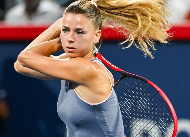 Camila Giorgi Pictured Making Her Shot At The Ongoing Canada Open Tennis Tournament