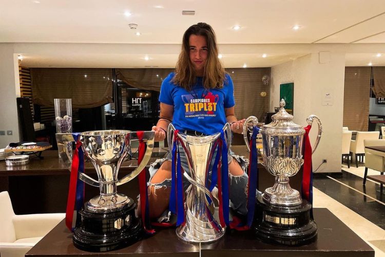 Cata Coll Poses With The Three Trophies The Barca Women's Team Won In Their 2020 Campaign