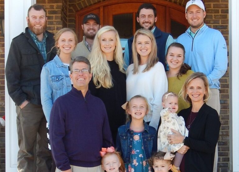Lee Hodges Pictured With His Family Including His Dad Jeff Hodges (Front) In 2019