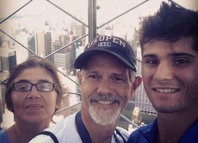 Marcos Giron Pictured With His Parents, Andres And Rosanna Giron At The Empire State Building In 2014