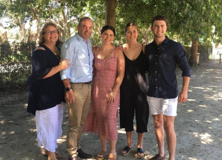 Tess Flintoff Pictured With Her Family, Including Parents, Tim And Michelle Flintoff In 2019