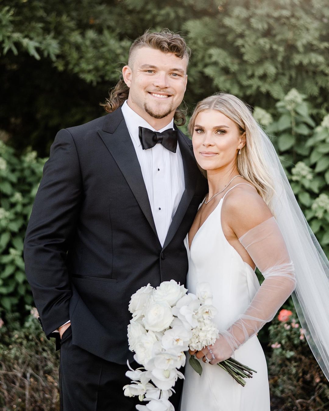 Cole Holcomb & Casey DiNardo Pictured On Their Wedding Day