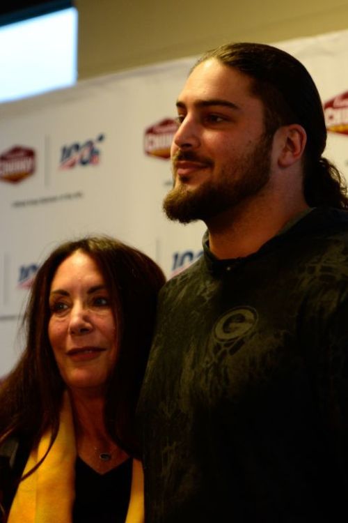 David Bakhtiari Mother Debbie Baktiari