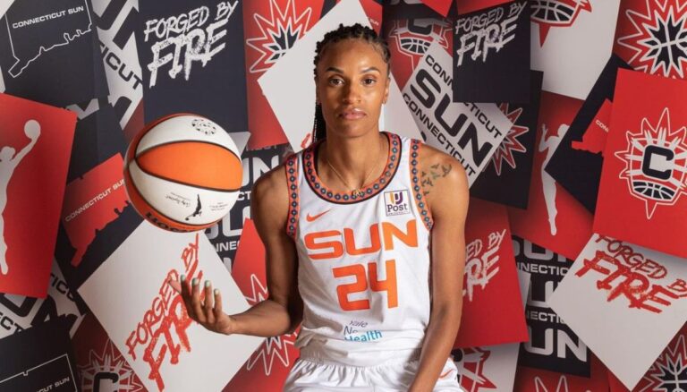 The Connecticut Sun shooting guard DeWanna Bonner