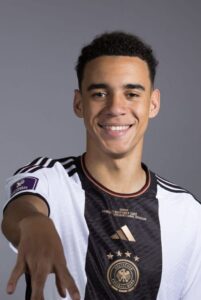 Who Are Daniel And Carolin Musiala? Jamal Musiala Parents - Players Bio