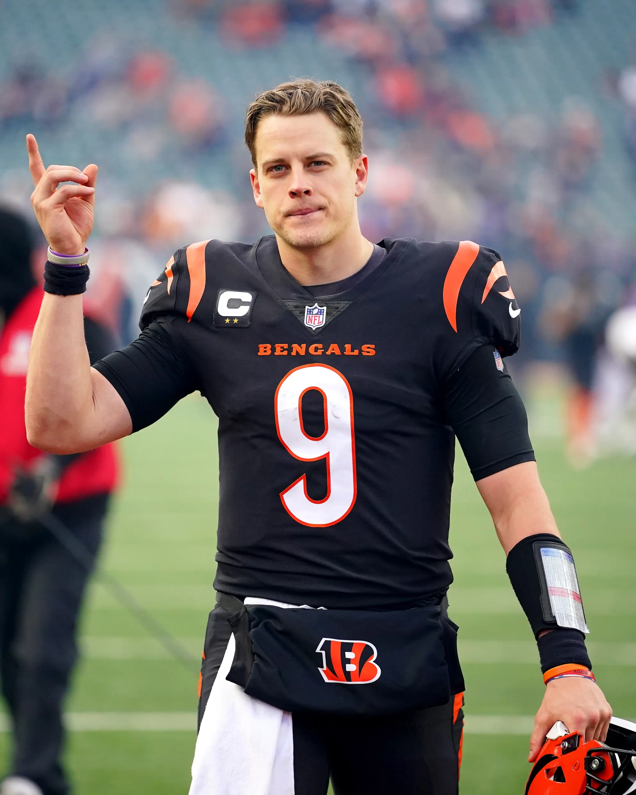 Joe Burrow Biography (2023) Early Life, Career, Net Worth, Age