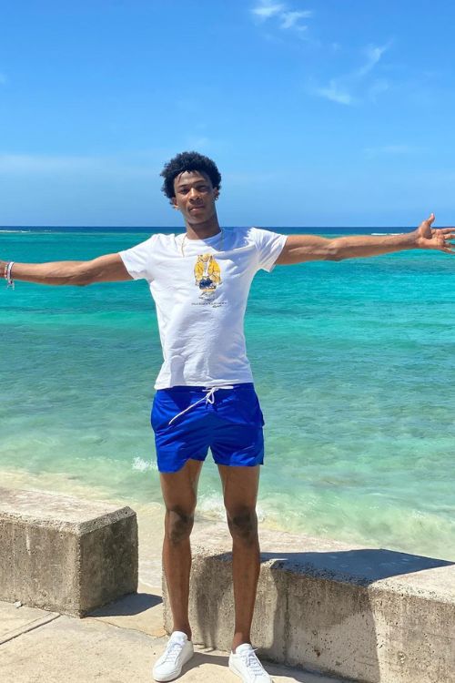 Kai Jones Enjoying His Vacation In The Beach