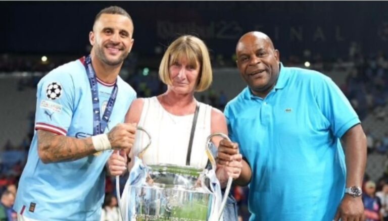 Kyler Walker With His Father And Mother