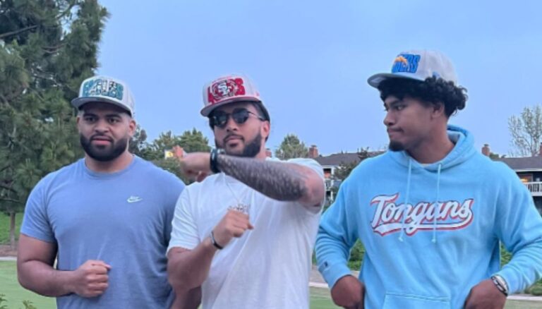 Marlon Tuipulotu With His Younger Brother And Cousin (Source: Instagram)