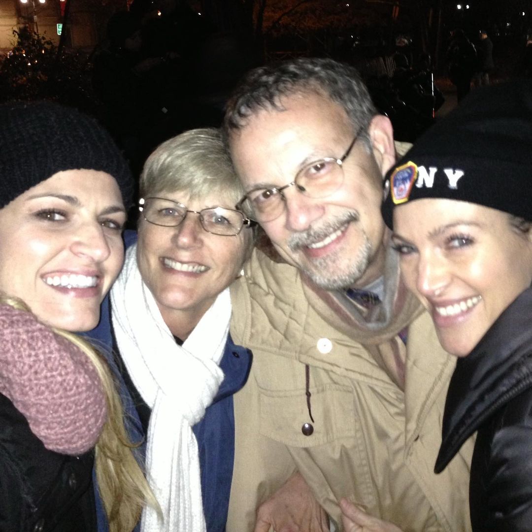 Erin Andrews Celebrating Holiday With Her Family 