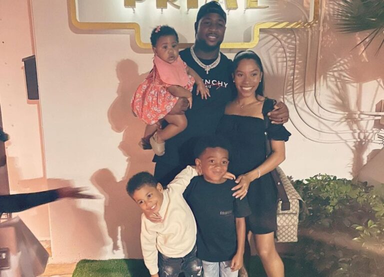 Jonnu Pictured With His Wife, Ballad Smith, And Three Kids In March 2022