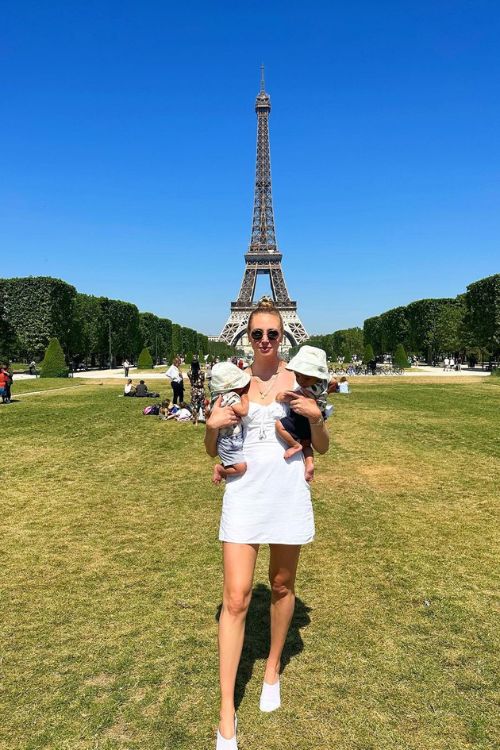 Naomi Broady Pictured With Her Twins In Paris During The French Open  Earlier This Year In June 