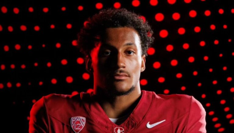 Rising College Football Star Elic Ayomanor