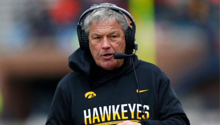 Iowa Hawkeyes coach Kirk Ferentz has 5 kids, including two daughters, Kelly and Joanne Ferentz