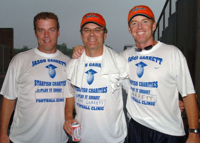 Jason Garrett with his brothers, Judd and Jim III