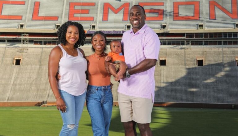 NFL Player-Turned-Coach Spiller With His Family