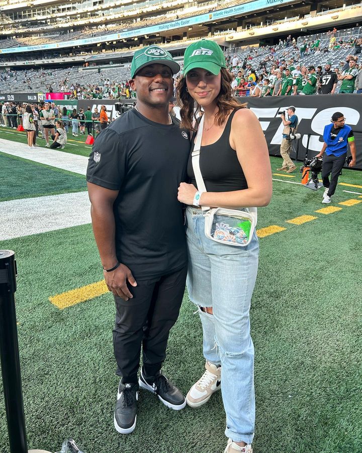 Rachel And Her Husband Nathaniel At Jets Game