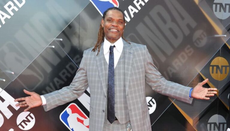 Retired NBA Star Latrell Sprewell Welcomed 4 Kids With His Then-Girlfriend Candace Cabbil