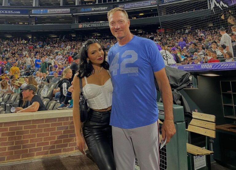 Jeff Banister With His Daughter