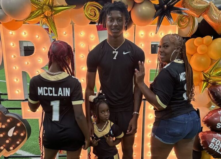 Cormani McClain Pictured With His Mother, Tikisha White, And Two Sisters, Kaarisha And His Younger Sister