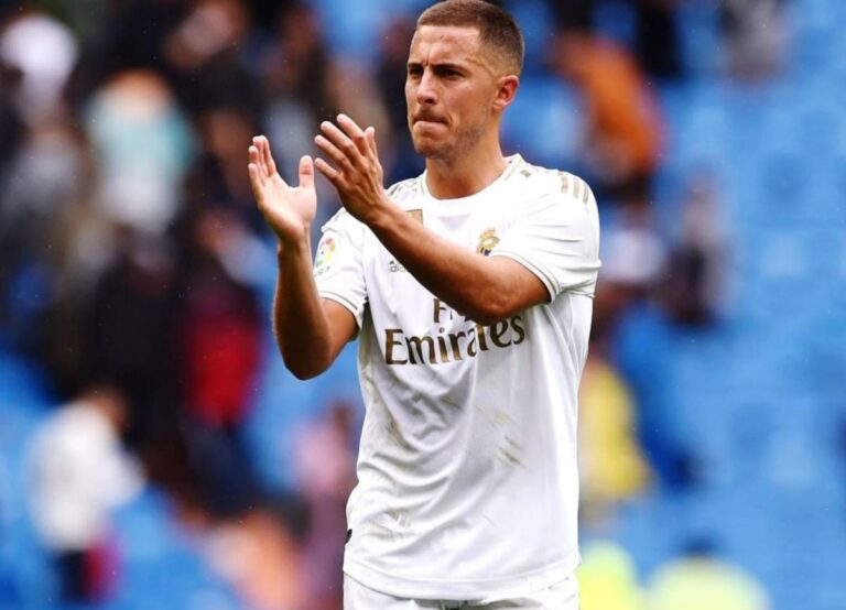 Eden Hazard Pictured In The Real Madrid Kit In 2019 As He Applauds The Fans In Bernabeu Stadium