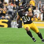 American-Professional-Football-Player-Jaylen-Warren