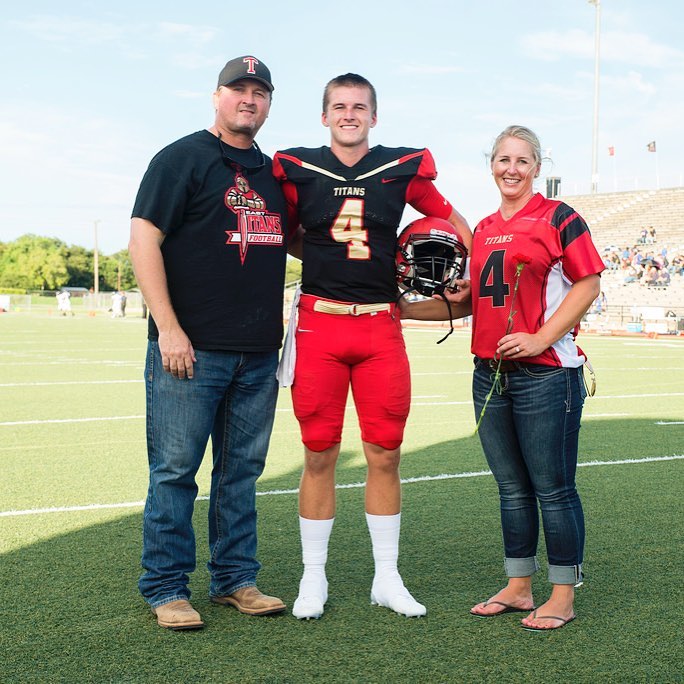 Bailey Zappe With His Parents