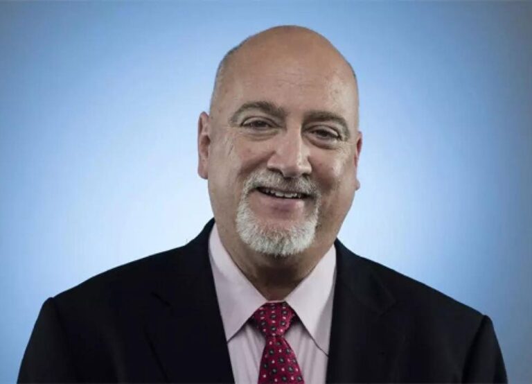 Bill Plaschke Featured