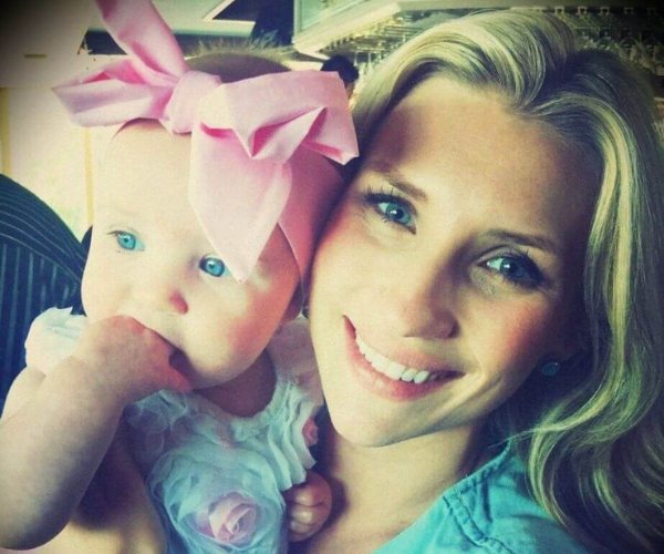 Chael Sonnen Wife Brittany And Their Daughter