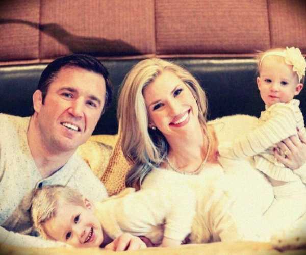 Chael Sonnen With His Wife And Two Children