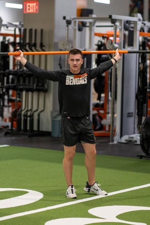 Evan McPherson Exemplifies Dedication, Grinding Hard at the Gym Alongside His Bengals Teammates