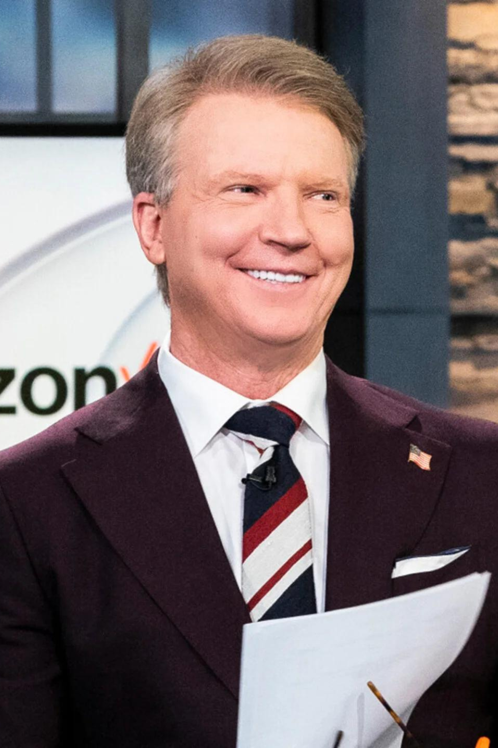 Former Quarterback And Sports Analyst Phil Simms