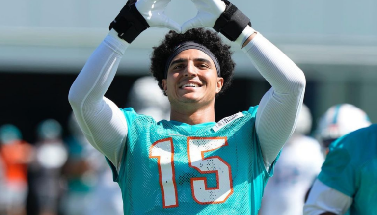 Jaelan Philips American Football Linebacker