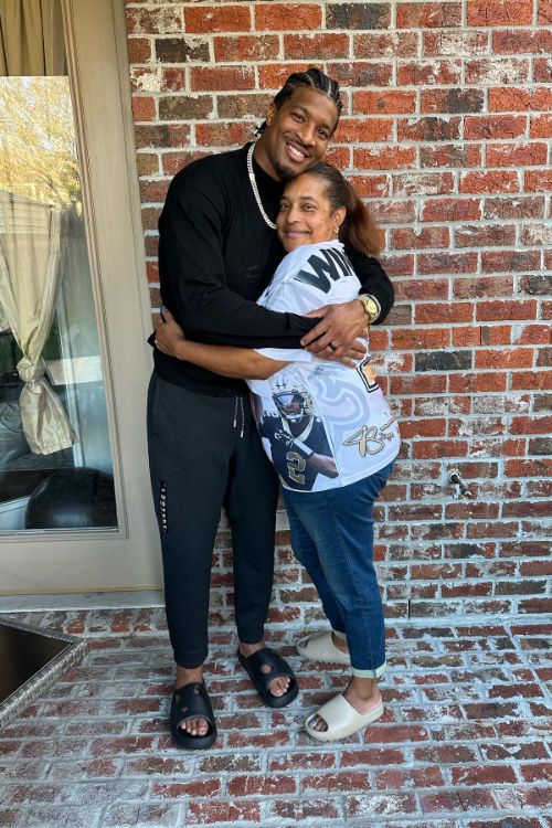 Jameis Winston With His Mother Loretta